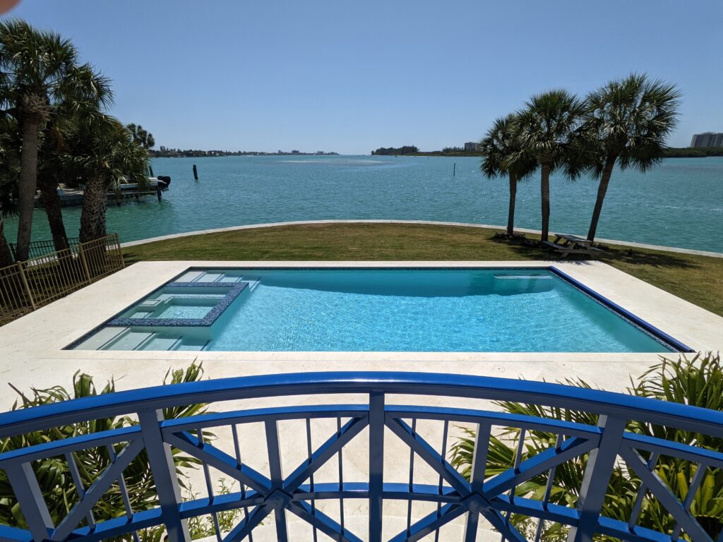 Bird Key Custom Pool